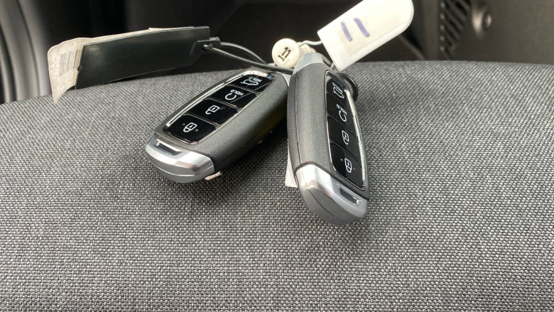 Hyundai INSTER 85kW 01 49kWh 5dr Auto Electric Hatchback